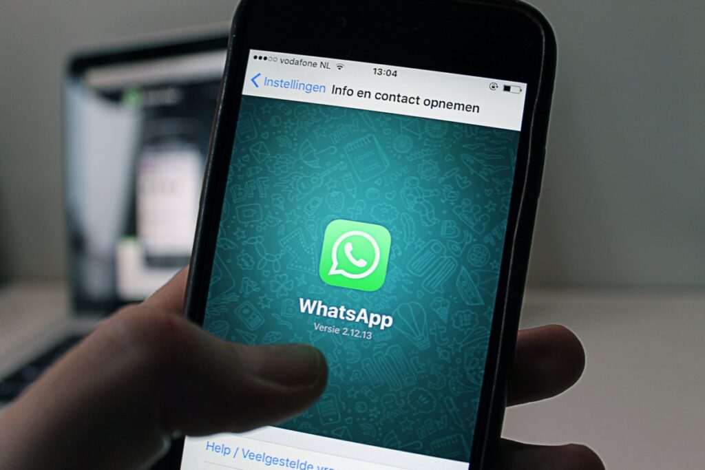 How to send WhatsApp without saving the number?